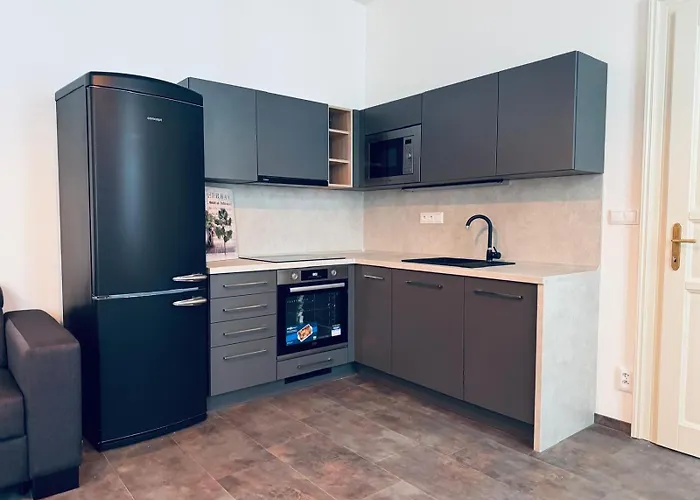 Pearl Bee Deluxe Suites